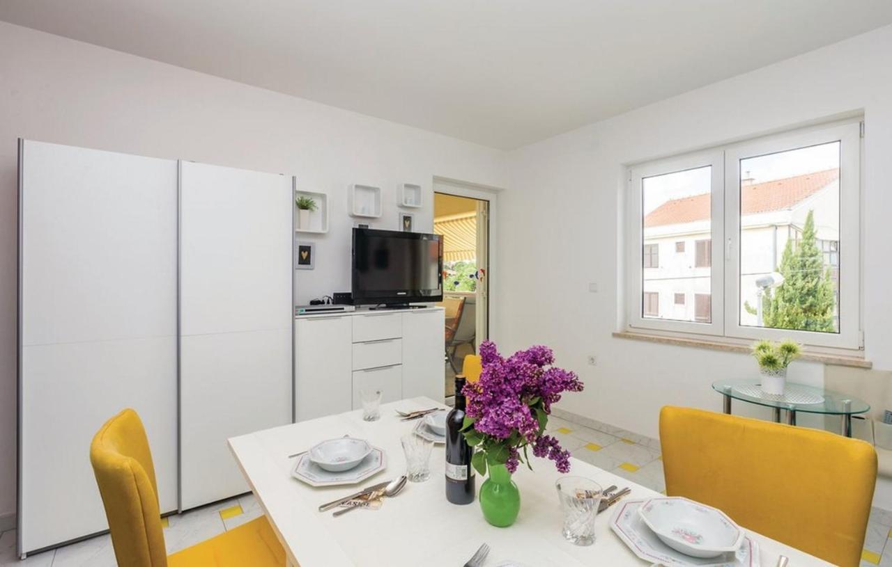 Apartment Sole Malinska Exteriér fotografie